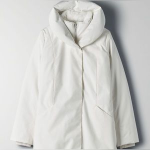 Aritzia Wilfred Cocoon down-filled Parka